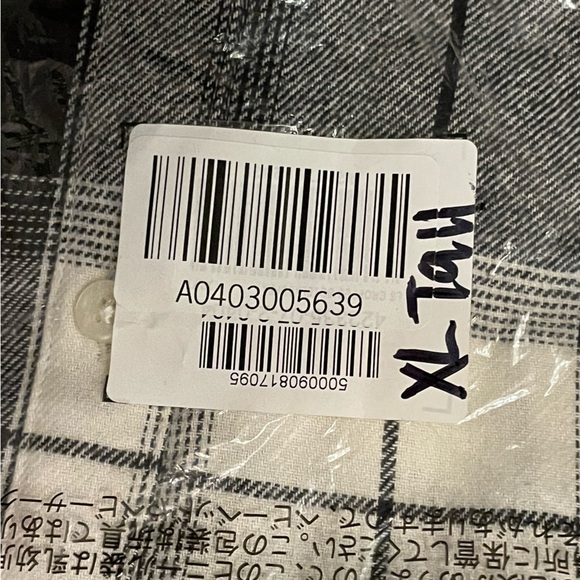 🆕 RESERVED E4L Old Navy Women’s Cropped Plaid Flannel Boyfriend Shirt TALL - Picture 12 of 14